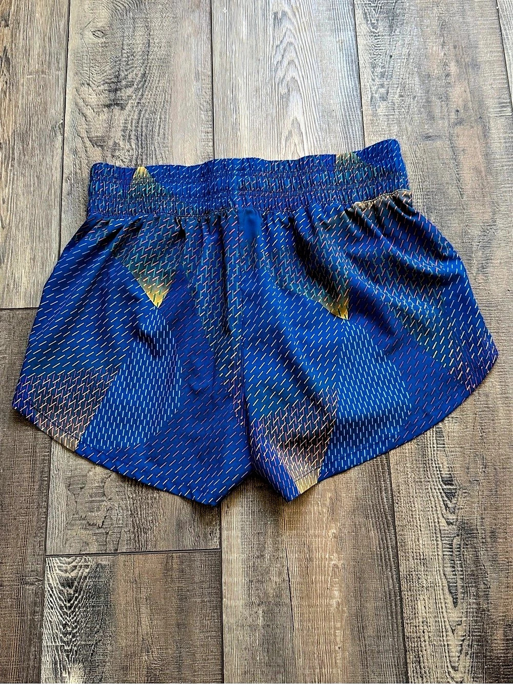 DSG Patterned Running Shorts Size Medium Like New